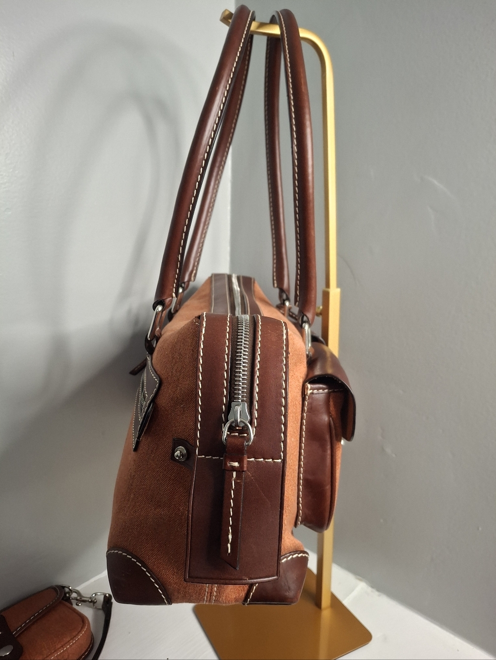 Dooney & Bourke Vintage Double Pocket Satchel Set w/ Wristlet & Key Fob EUC - Picture 6 of 7
